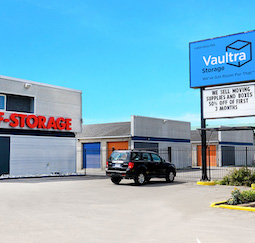 Storage Units at Vaultra Self Storage - 35 Dalkeith Drive, Brantford, ON